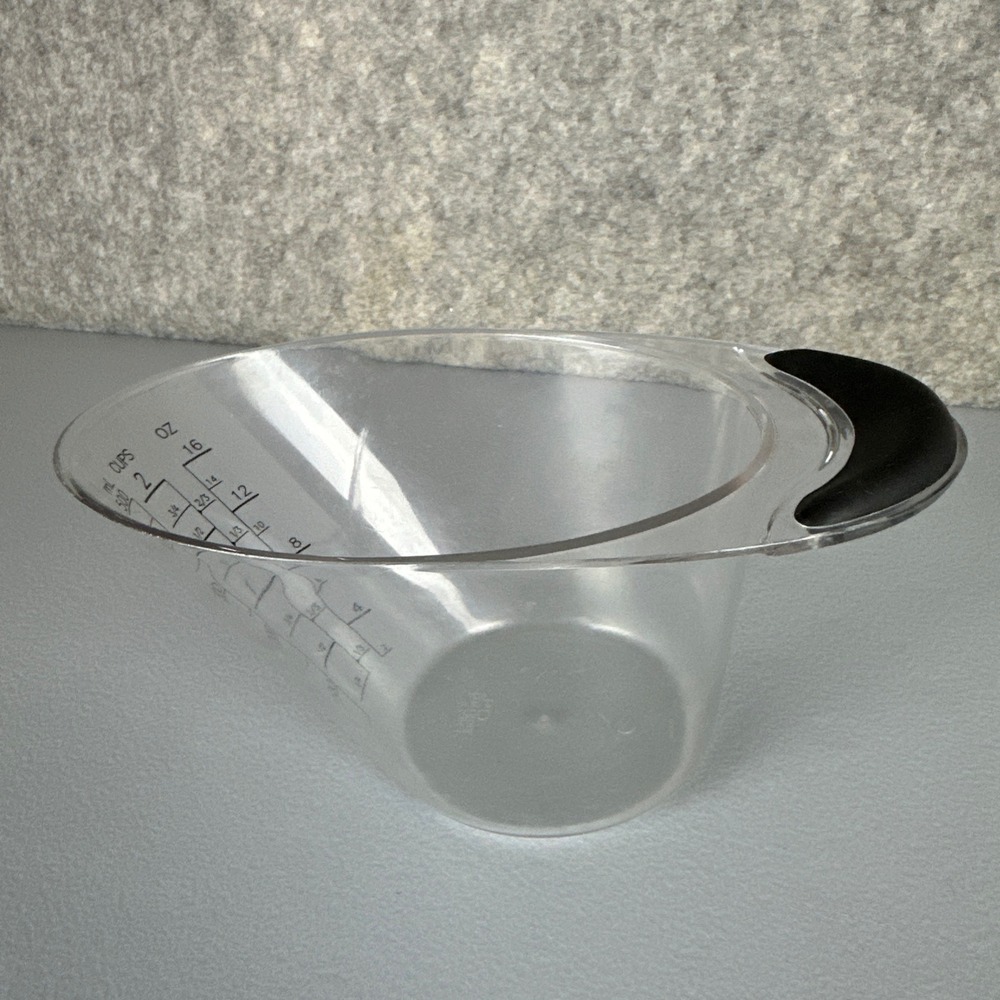 Pampered Chef Measuring Cup 2 Cup Clear Easy Read Grip Replacement 100193